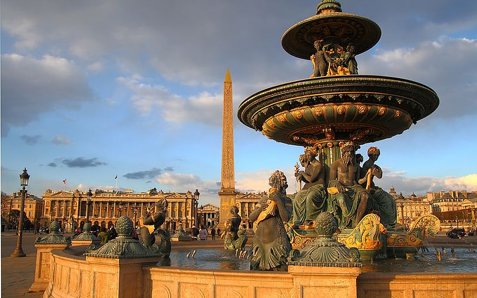 La fontaine de la place de la Concorde à Paris.